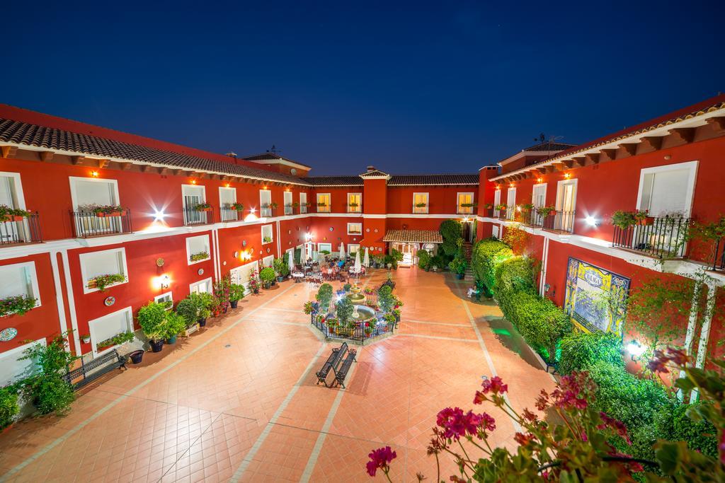 Hotel Romerito Malaga Bagian luar foto